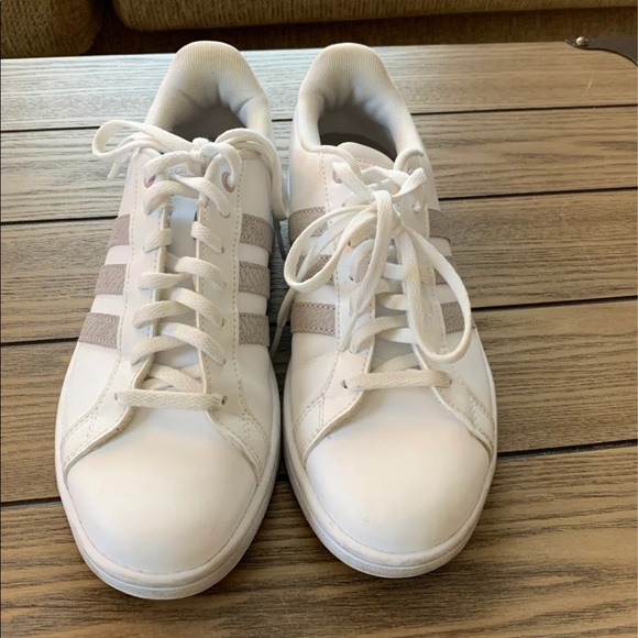 Adidas sneakers - Picture 3 of 3